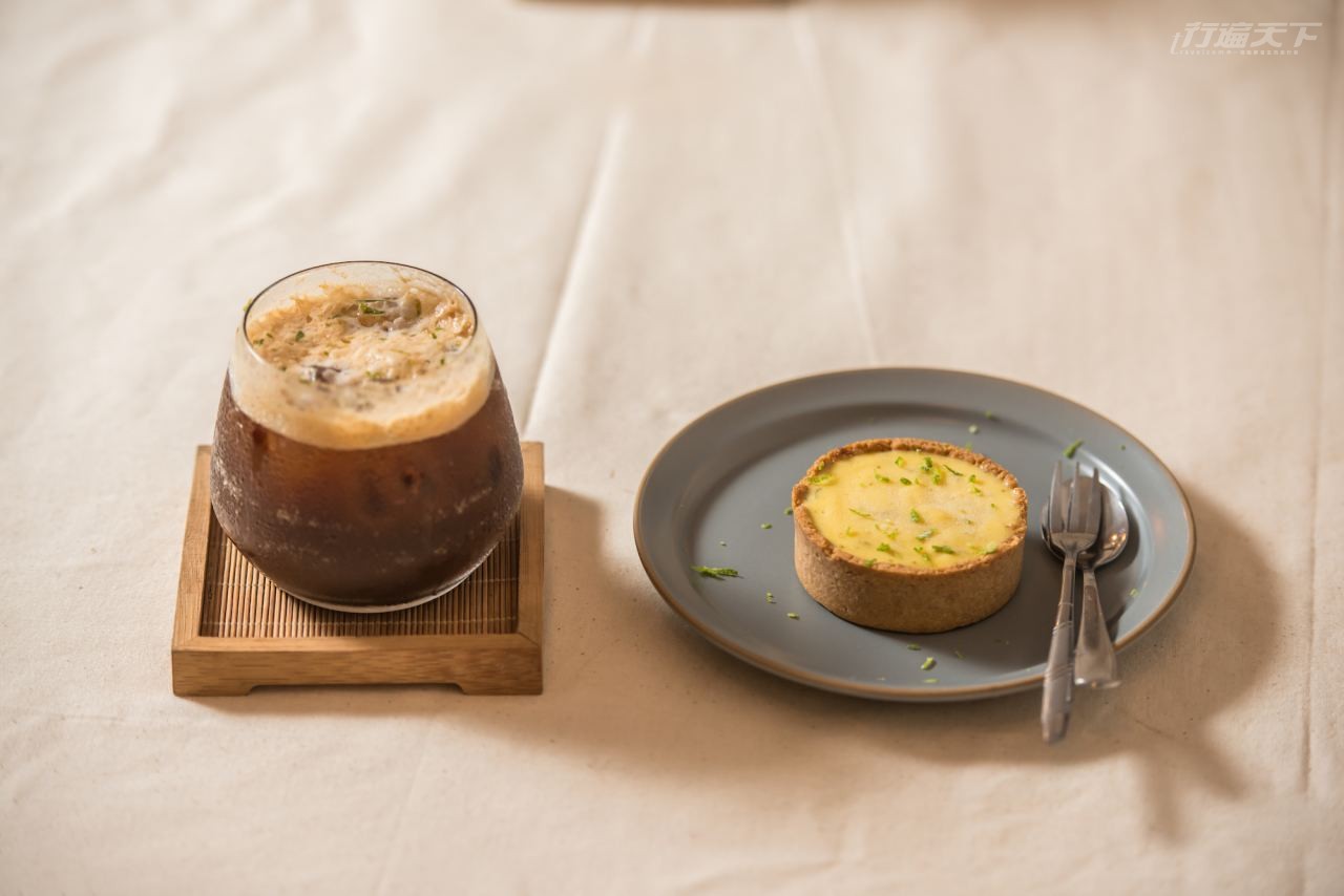 ▲土虱咖啡除美食及咖啡之外,店主510,國小為桌球校隊,而於2樓設有桌球教室開班授課。