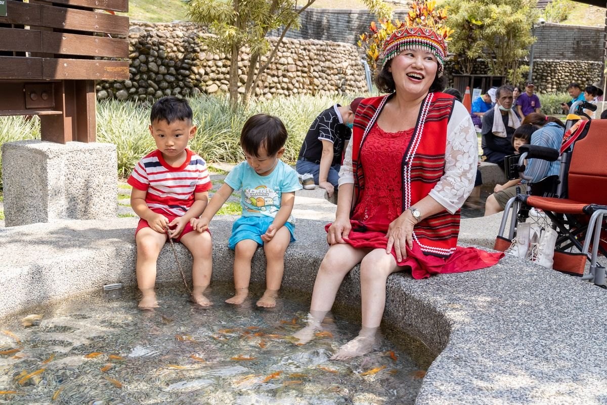 台中,谷關,無障礙旅行,溫泉公園,泡腳池,白冷冰棒