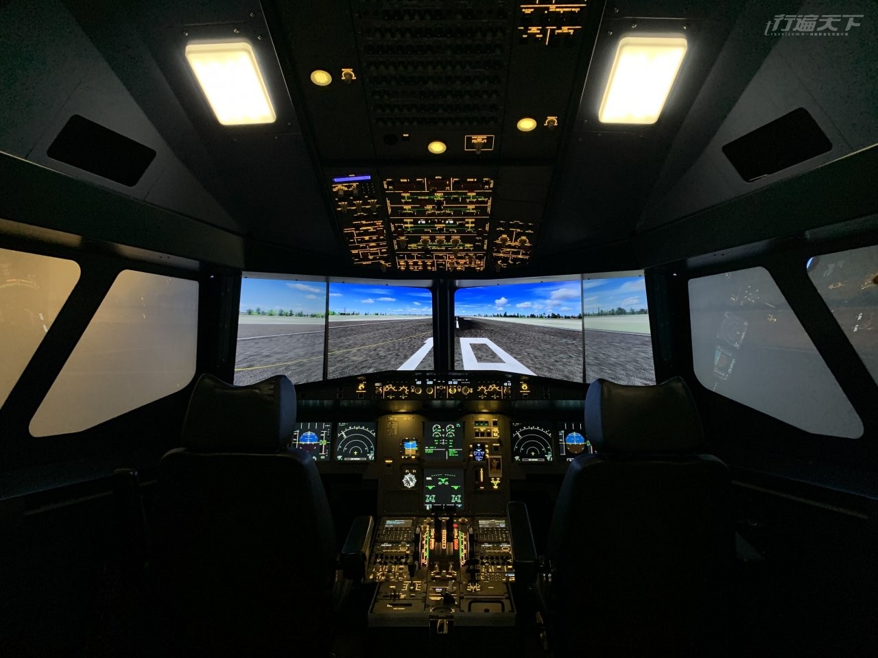 ▲小朋友也能免費學習到飛機的秘密。(圖片提供:台北101觀景台)