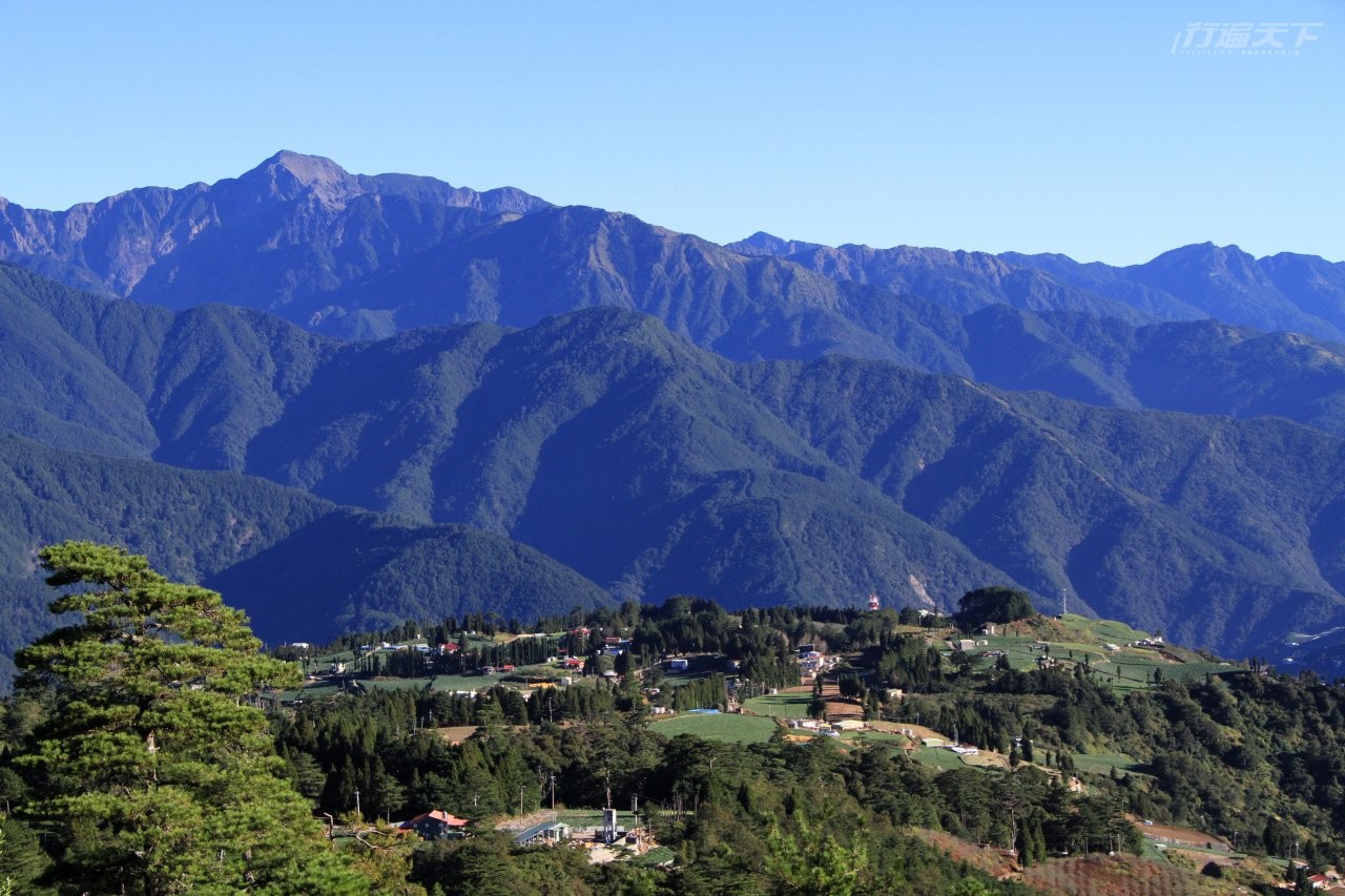 ▲雪山山脈環抱的福壽山農場,讓人有種置身異國的浪漫想像。