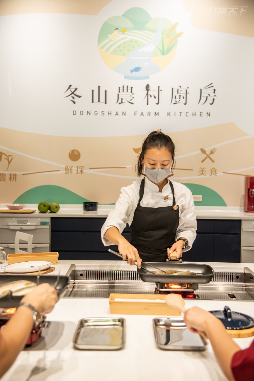 ▲擔任農村廚房主廚的游淳甯