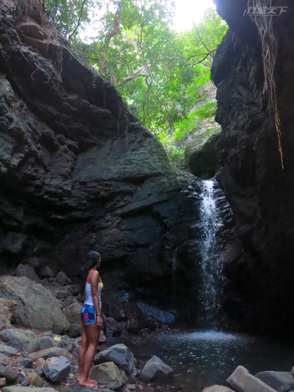 ▲里德欖仁溪、瀑布是影集《斯卡羅》拍攝景點之一。