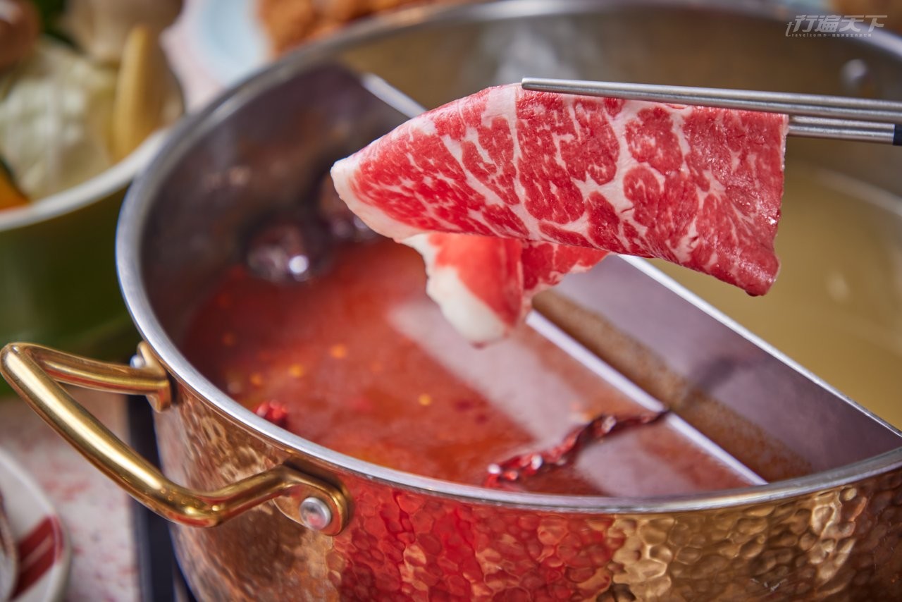 ▲經主廚反覆測試出0.2cm的黑毛和牛吃起來最鮮嫩。