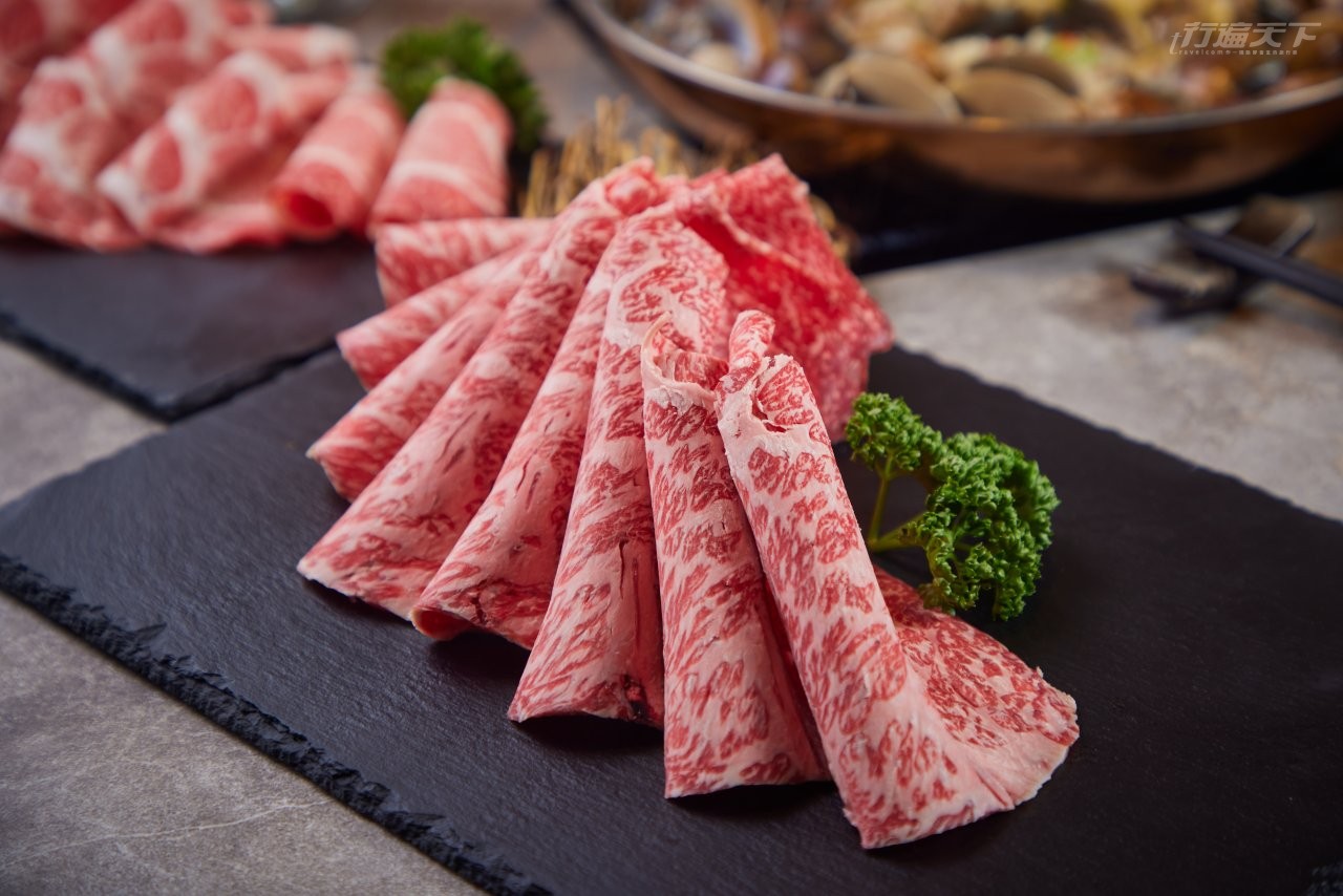 ▲澳洲A9+黑毛和牛嫩肩油花分布均勻。