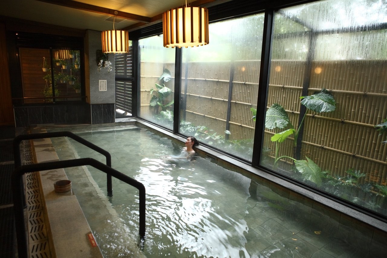 ▲室內風呂一樣環境舒適。(圖片提供:大板根森林溫泉酒店)