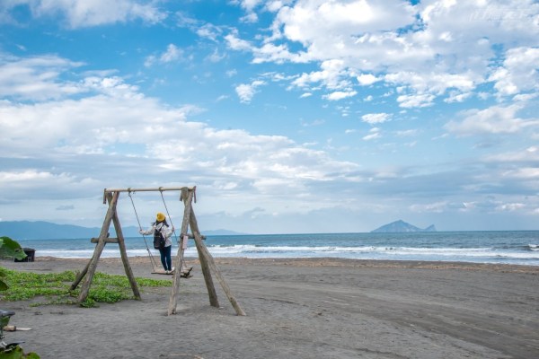 單車,自行車,宜蘭,蘭陽平原,冬山河,龜山島,東風綠活,廢墟餐廳,漂流木盪鞦韆, 晶泉丰旅