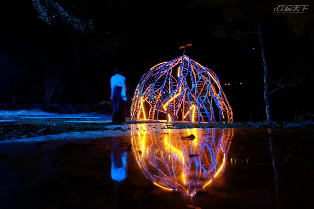 ▲伊祐噶照的作品《泛舟種子》。