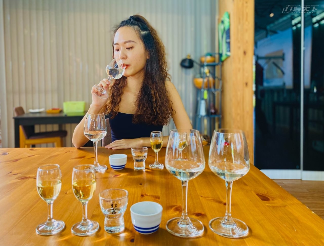 ▲以清酒釀造聞名的「霧峰區農會酒莊」套裝遊程,一次可品嚐多款頂級清酒。(未成年請勿飲酒,酒後勿開車)