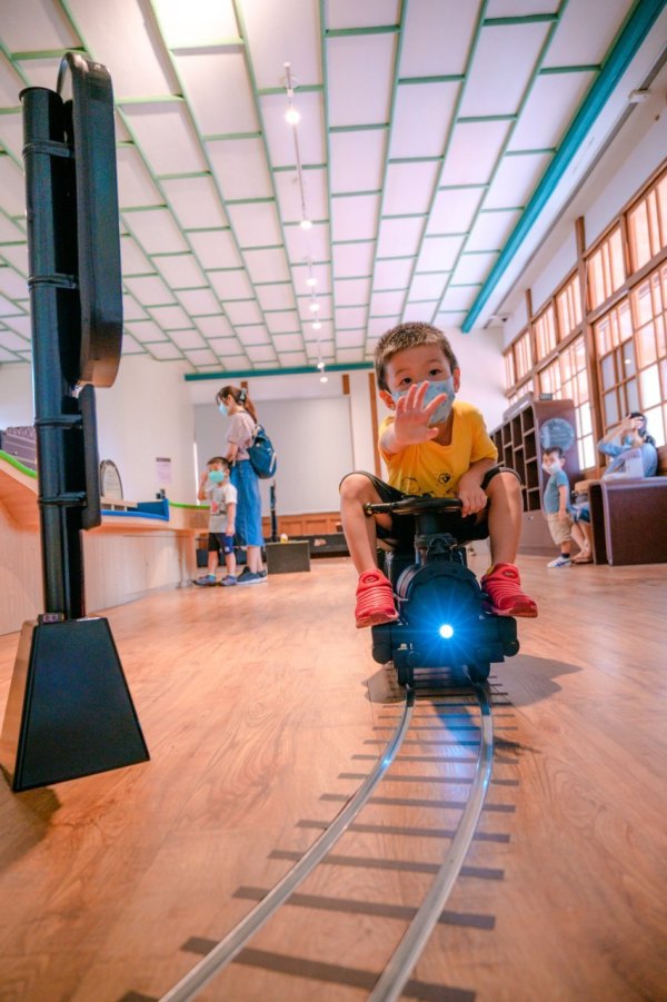 台北,寶寶溫,熊猴森,三重,喜來登大飯店,臺灣博物館鐵道部,中國信託文薈館,南港公園